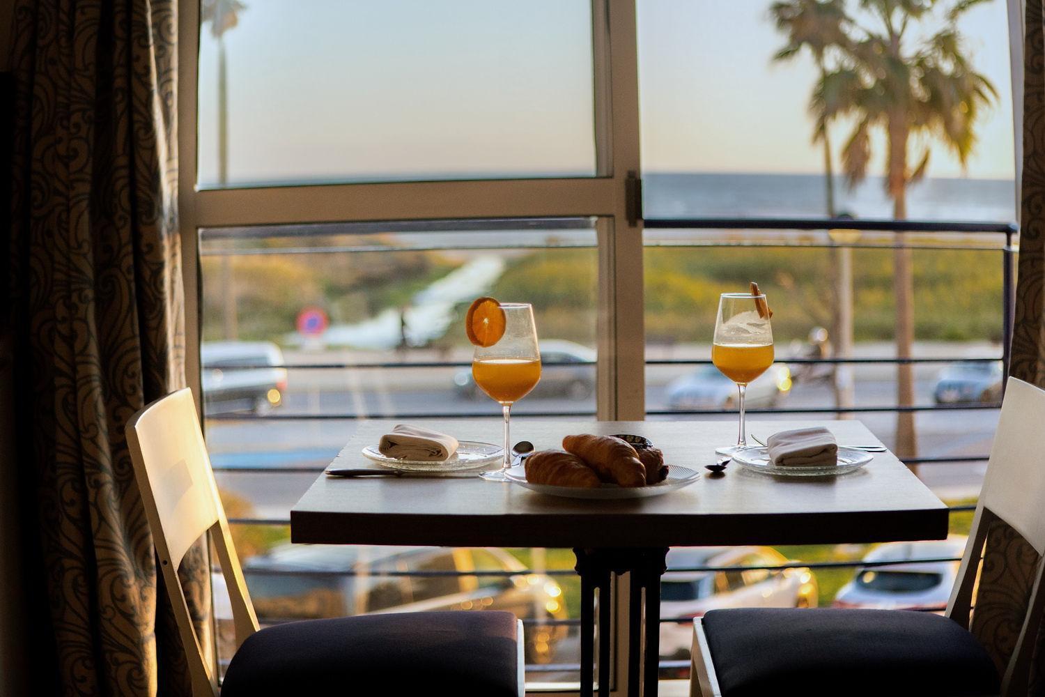 Hotel Playa Conil - Beachfront Studios & Suites Conil De La Frontera Buitenkant foto